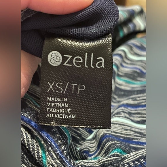 Nordstrom Zella XS Striped Athletic Capri Leggings • Multicolored • Knit  NWOT - Picture 12 of 16